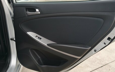 Hyundai Solaris II рестайлинг, 2014 год, 830 000 рублей, 20 фотография