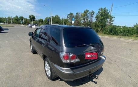 Toyota Harrier, 2001 год, 1 070 000 рублей, 6 фотография