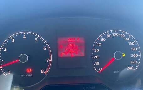 Volkswagen Polo VI (EU Market), 2011 год, 760 000 рублей, 4 фотография