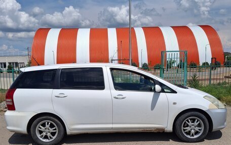 Toyota Wish II, 2003 год, 600 000 рублей, 4 фотография