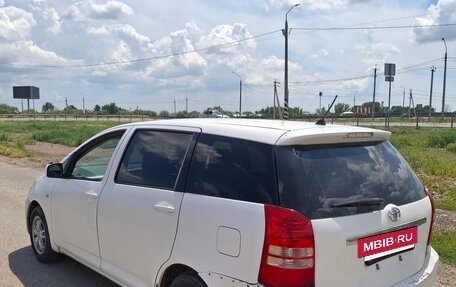 Toyota Wish II, 2003 год, 600 000 рублей, 7 фотография