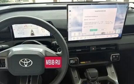 Toyota RAV4, 2026 год, 4 500 000 рублей, 11 фотография