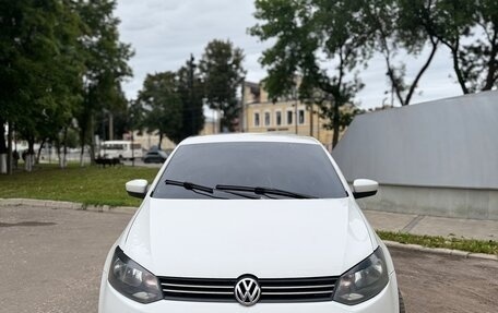 Volkswagen Polo VI (EU Market), 2013 год, 700 000 рублей, 4 фотография