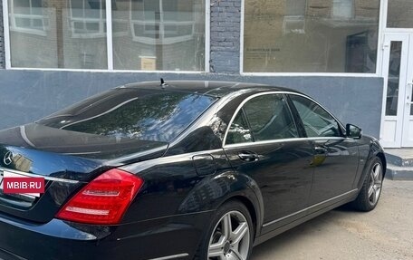 Mercedes-Benz S-Класс, 2008 год, 1 200 000 рублей, 2 фотография