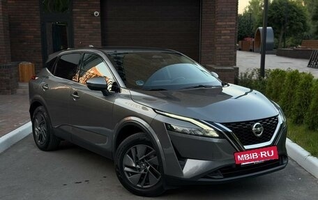 Nissan Qashqai, 2022 год, 2 390 000 рублей, 3 фотография