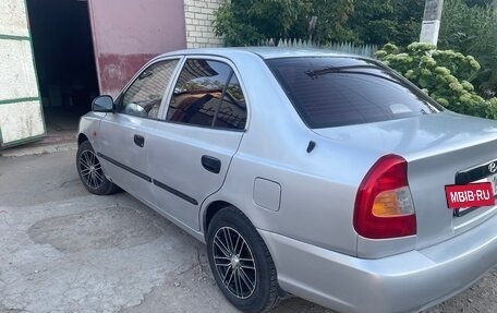Hyundai Accent II, 2005 год, 240 000 рублей, 3 фотография