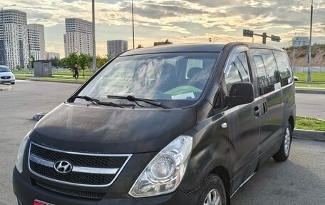 Hyundai Grand Starex Grand Starex I рестайлинг 2, 2008 год, 800 000 рублей, 1 фотография