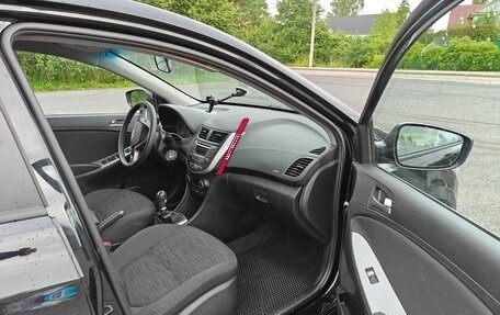 Hyundai Solaris II рестайлинг, 2015 год, 879 000 рублей, 9 фотография