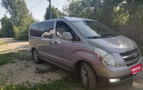 Hyundai Grand Starex Grand Starex I рестайлинг 2, 2012 год, 1 500 000 рублей, 5 фотография
