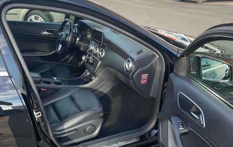 Mercedes-Benz A-Класс, 2013 год, 1 350 000 рублей, 5 фотография