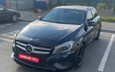 Mercedes-Benz A-Класс, 2013 год, 1 350 000 рублей, 4 фотография