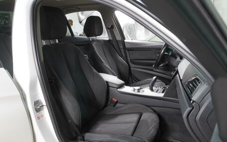 BMW 3 серия, 2017 год, 1 849 000 рублей, 8 фотография