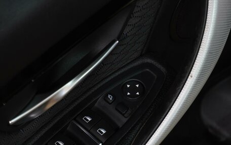 BMW 3 серия, 2017 год, 1 849 000 рублей, 12 фотография