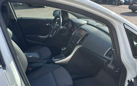 Opel Astra J, 2014 год, 850 000 рублей, 16 фотография
