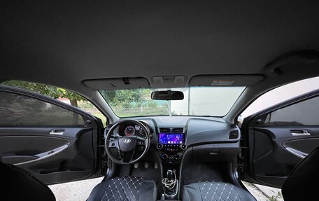 Hyundai Solaris II рестайлинг, 2016 год, 650 000 рублей, 6 фотография