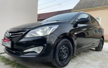 Hyundai Solaris II рестайлинг, 2016 год, 650 000 рублей, 13 фотография