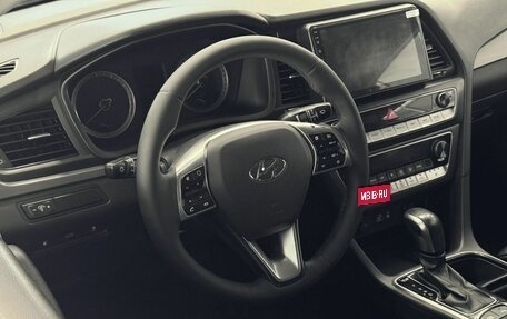 Hyundai Sonata VII, 2017 год, 1 600 000 рублей, 6 фотография