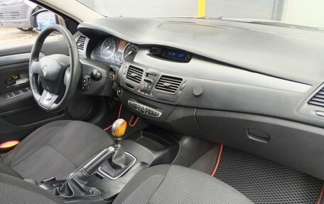 Renault Laguna III рестайлинг, 2008 год, 572 000 рублей, 9 фотография