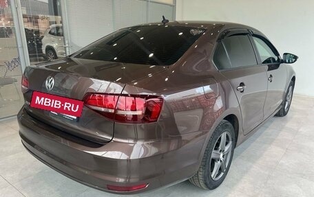 Volkswagen Jetta VI, 2016 год, 899 000 рублей, 5 фотография