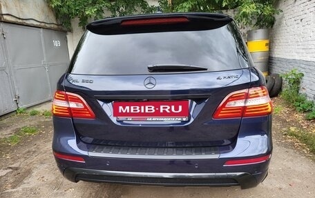 Mercedes-Benz M-Класс, 2013 год, 3 400 000 рублей, 3 фотография