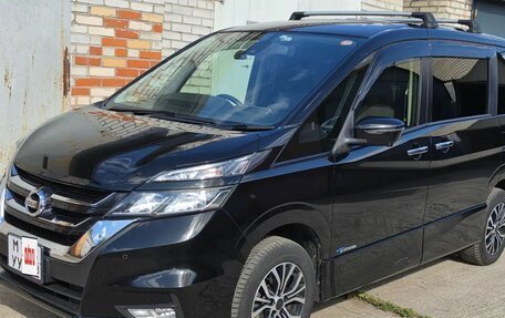 Nissan Serena IV, 2017 год, 1 900 000 рублей, 2 фотография