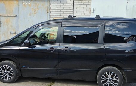 Nissan Serena IV, 2017 год, 1 900 000 рублей, 7 фотография