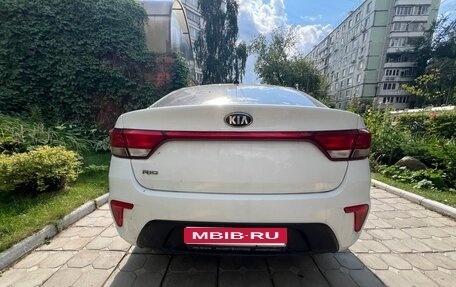 KIA Rio IV, 2017 год, 1 200 000 рублей, 2 фотография
