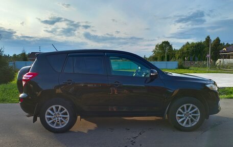 Toyota RAV4, 2011 год, 1 500 000 рублей, 2 фотография
