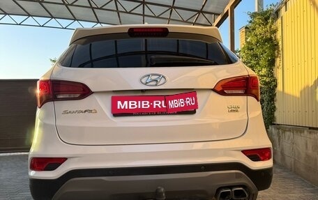 Hyundai Santa Fe III рестайлинг, 2017 год, 2 500 000 рублей, 3 фотография