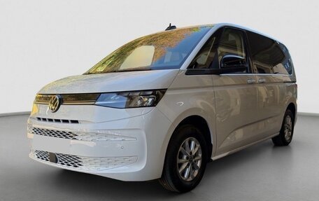 Volkswagen Multivan, 2023 год, 4 470 000 рублей, 2 фотография
