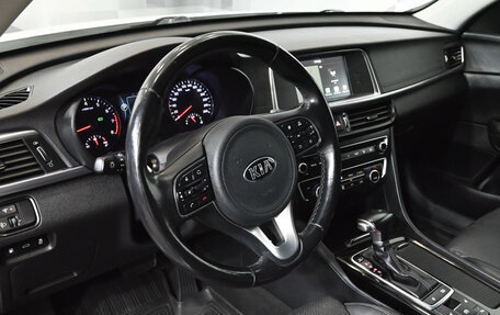 KIA Optima IV, 2018 год, 1 990 000 рублей, 18 фотография