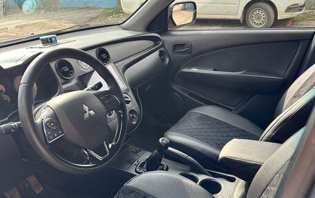 Mitsubishi Outlander III рестайлинг 3, 2004 год, 890 000 рублей, 6 фотография