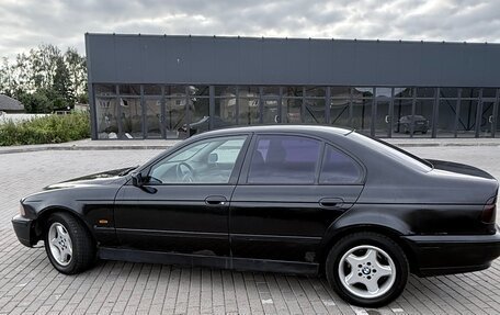 BMW 5 серия, 1996 год, 560 000 рублей, 6 фотография