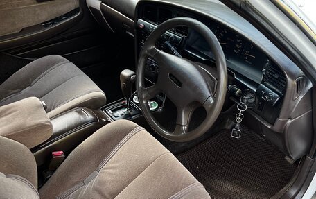 Toyota Mark II VIII (X100), 1992 год, 300 000 рублей, 10 фотография