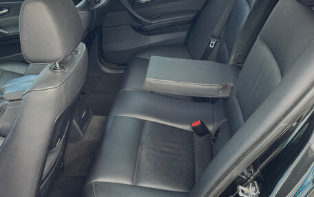 BMW 3 серия, 2005 год, 1 450 000 рублей, 16 фотография