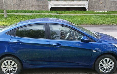 Hyundai Solaris II рестайлинг, 2012 год, 609 000 рублей, 3 фотография