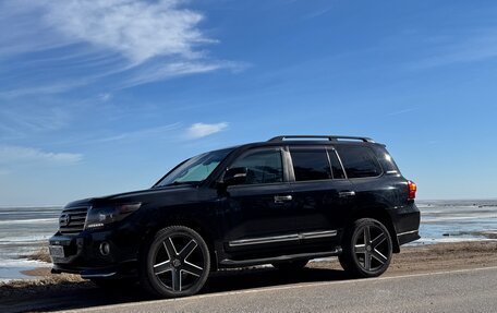 Toyota Land Cruiser 200, 2013 год, 4 150 000 рублей, 2 фотография