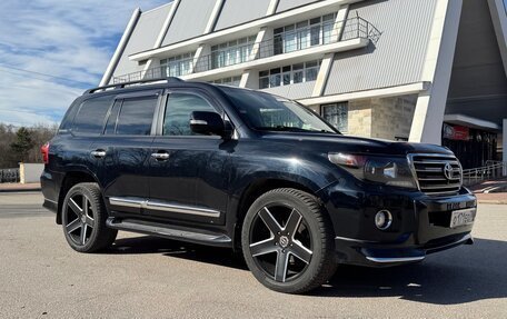 Toyota Land Cruiser 200, 2013 год, 4 150 000 рублей, 14 фотография