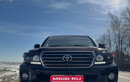 Toyota Land Cruiser 200, 2013 год, 4 150 000 рублей, 15 фотография