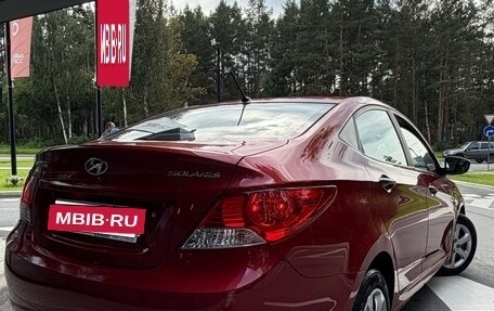 Hyundai Solaris II рестайлинг, 2013 год, 810 000 рублей, 4 фотография