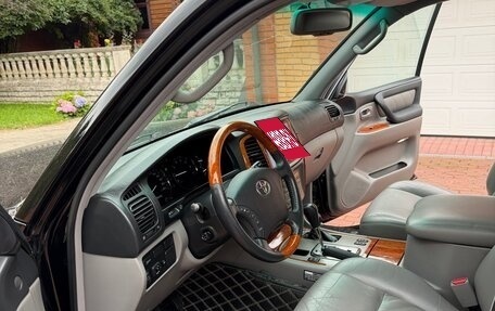 Toyota Land Cruiser 100 рестайлинг 2, 2007 год, 2 550 000 рублей, 2 фотография