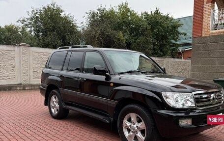 Toyota Land Cruiser 100 рестайлинг 2, 2007 год, 2 550 000 рублей, 10 фотография