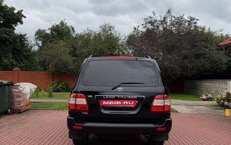 Toyota Land Cruiser 100 рестайлинг 2, 2007 год, 2 550 000 рублей, 12 фотография