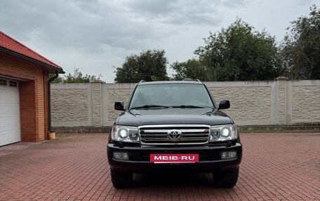 Toyota Land Cruiser 100 рестайлинг 2, 2007 год, 2 550 000 рублей, 15 фотография
