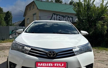 Toyota Corolla, 2013 год, 1 256 000 рублей, 2 фотография