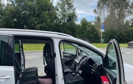 Volkswagen Sharan II, 2011 год, 1 300 000 рублей, 9 фотография