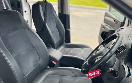 Volkswagen Sharan II, 2011 год, 1 300 000 рублей, 10 фотография