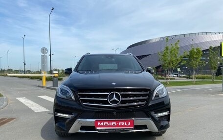 Mercedes-Benz M-Класс, 2014 год, 2 990 000 рублей, 1 фотография