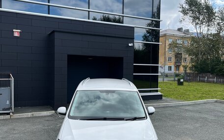 Volkswagen Sharan II, 2011 год, 1 300 000 рублей, 23 фотография