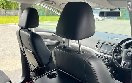 Volkswagen Sharan II, 2011 год, 1 300 000 рублей, 19 фотография